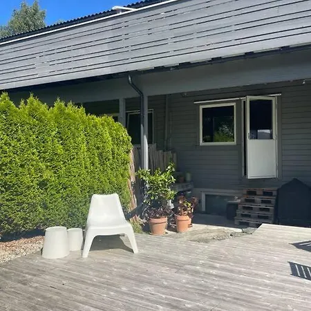Rekkehus I Naturskjonne Omgivelser